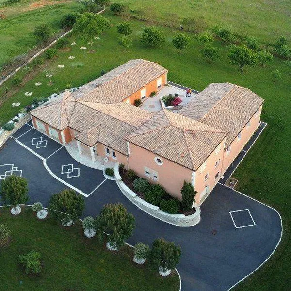 Дом в Nouvelle-Aquitaine, фото 1