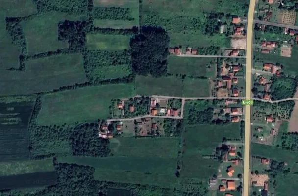 Земельный участок в Белградский