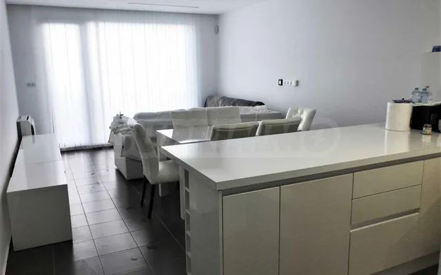 Квартира в 4-тирайон
