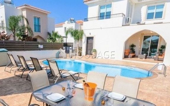 Отдельный дом в Протарас