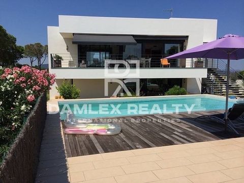 Вилла в Калонже