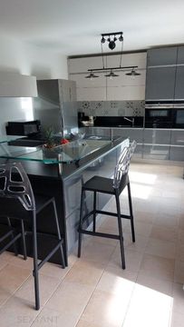 Дом в Бретань