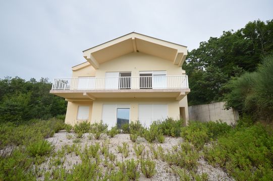 Дом в Игало