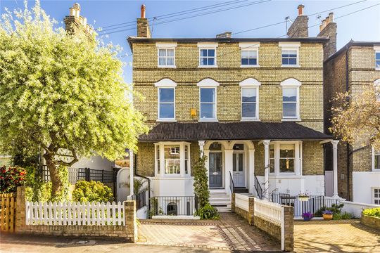 Дом в Лондон