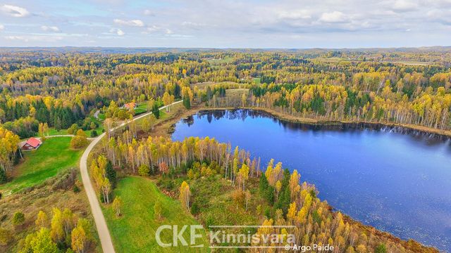 Земельный участок в Каурутоотси