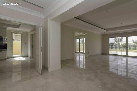 La Avenida 2 Villas in Dubai