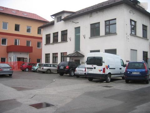 Офис в Крань