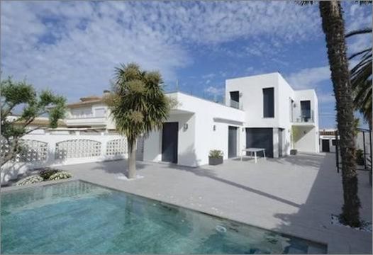 Вилла в Эмпуриабрава