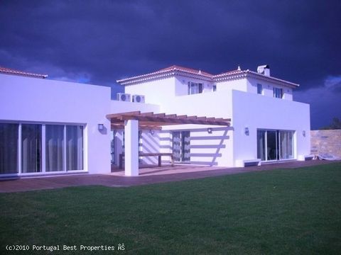 Вилла в Тавира