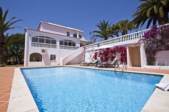 Вилла в Карвоейро