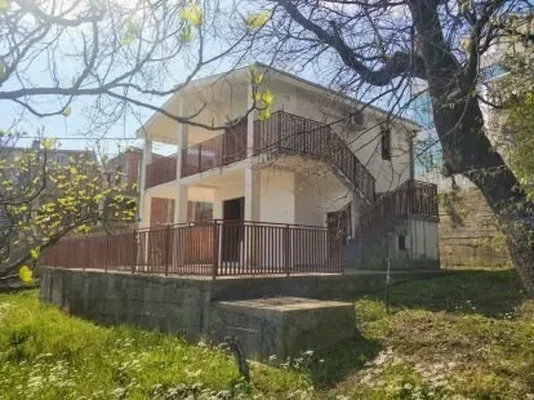 Отдельный дом в Сутоморе