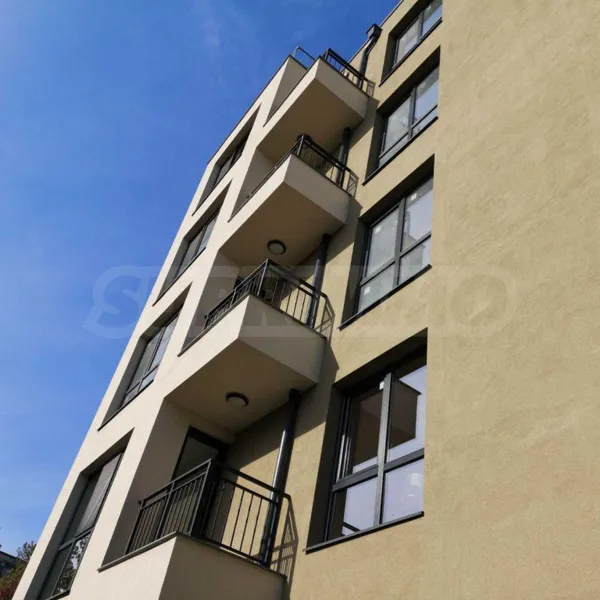Квартира в 4-тирайон, фото 1