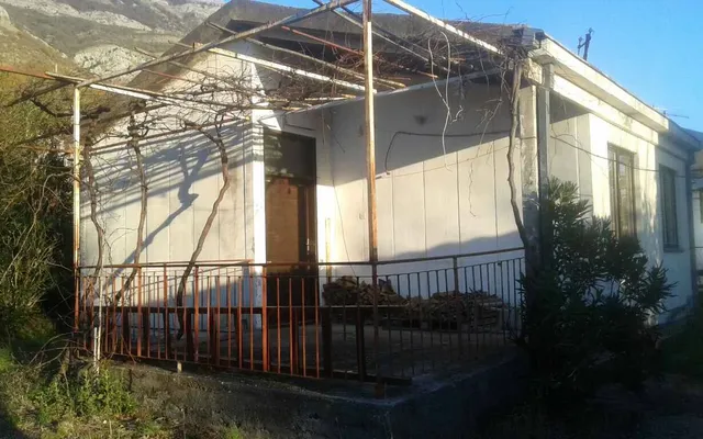 Дом в Сутоморе