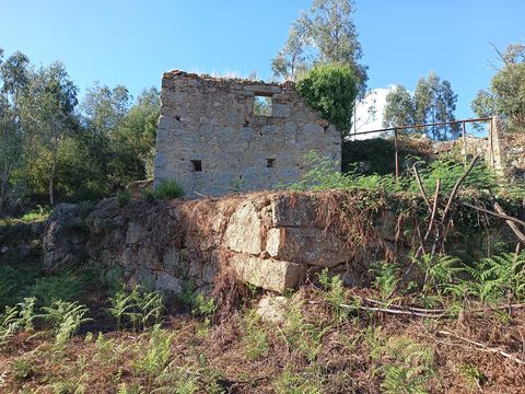 Земельный участок в Санта-Комба-Дан