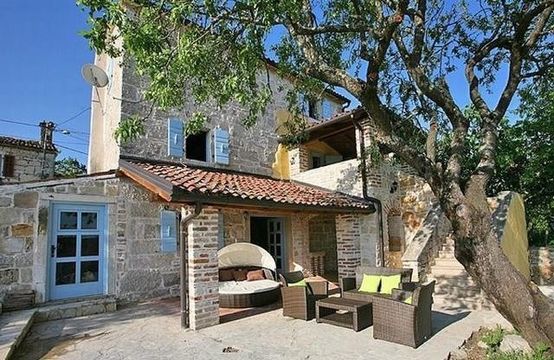 Вилла в Грожнян