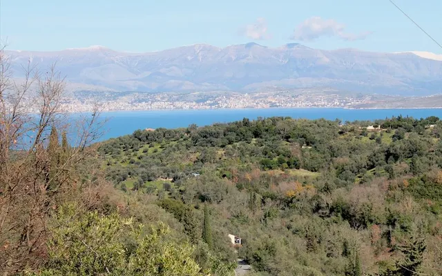 Земельный участок в Corfu