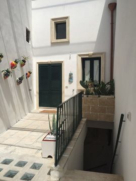 Смежный дом в Галатоне