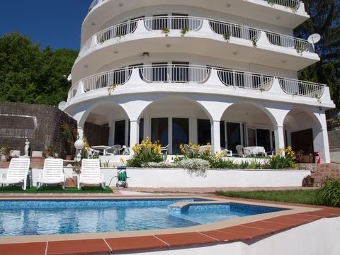 Отель в Балчик