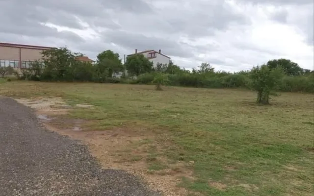 Земельный участок в Град Пула