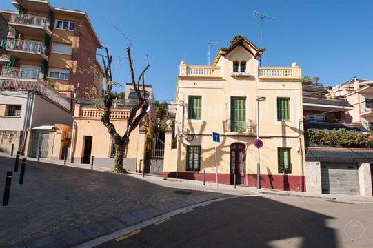 Доходный дом в Барселона