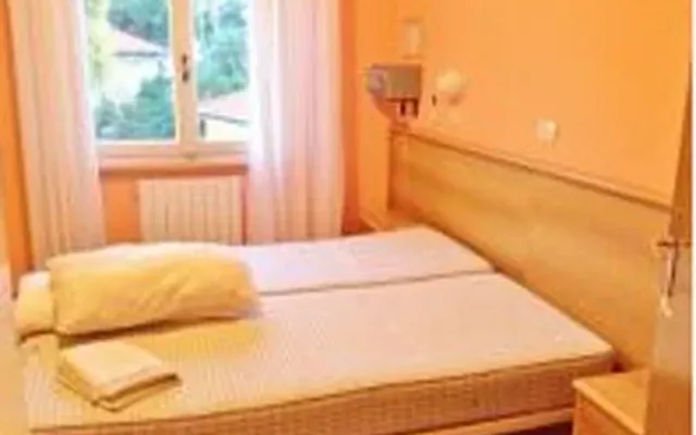 Отель в Империя