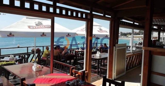 Отель в Равда