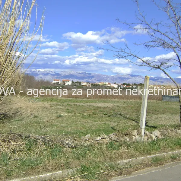 Земельный участок в Нин, фото 1