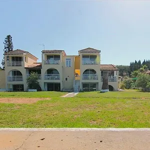 Отель в Corfu, фото 2