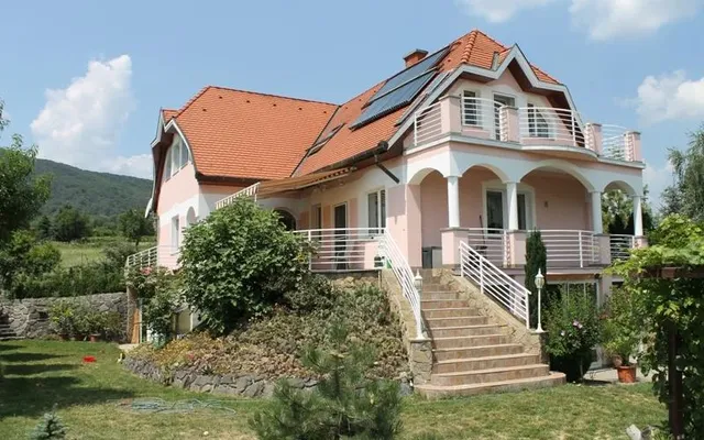 Вилла в Balatongyörök