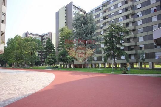 Квартира в Милан