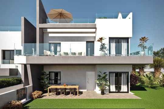 Квартира в Сан-Мигель-де-Салинас