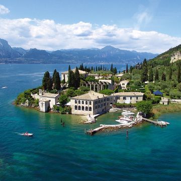 Земельный участок в Дезенцано-дель-Гарда