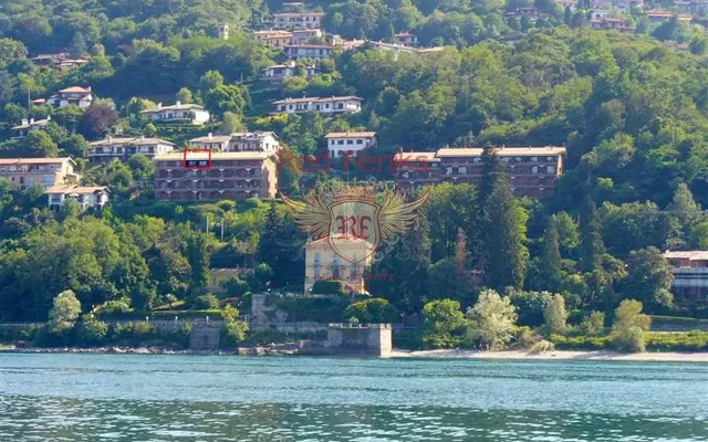 Квартира в Стреза