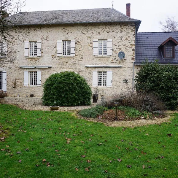 Дом в Nouvelle-Aquitaine, фото 1