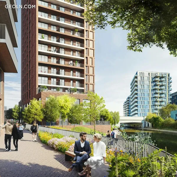 Alperton Waterside in London, фото 1