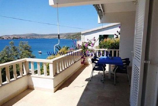 Отель в Рогозница