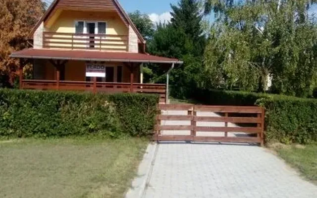 Коттедж в Харкань