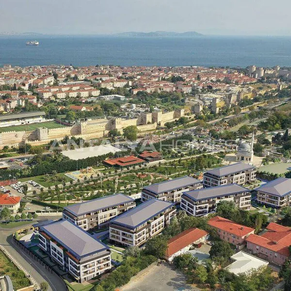 Квартира в Нурипаша Махаллеси, фото 1
