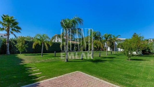 Земельный участок в Балби Махаллеси