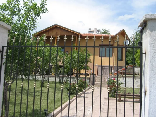 Дом в Сандански