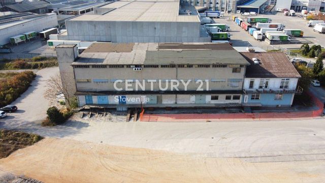 Коммерческая недвижимость в Целе