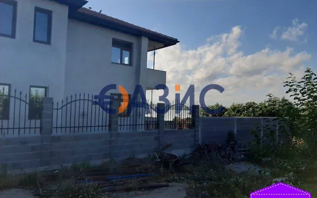 Дом в Бургасская область