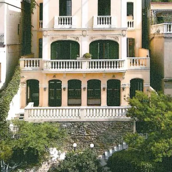 Вилла в Барселона, фото 1