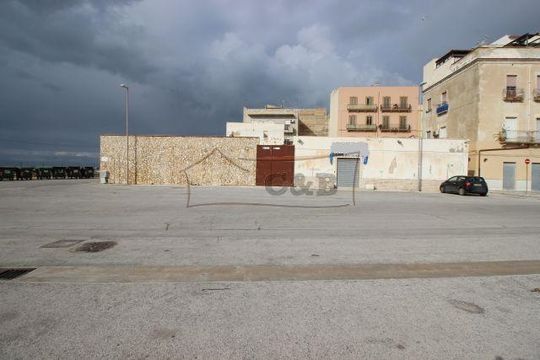 Магазин в Трапани