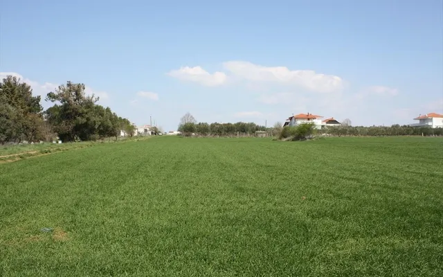Земельный участок в Νέα Μηχανιώνα