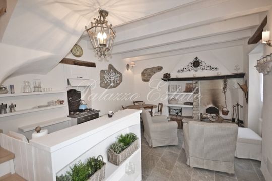 Вилла в Сан-Сиро