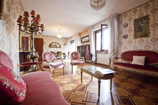 Квартира в Стреза