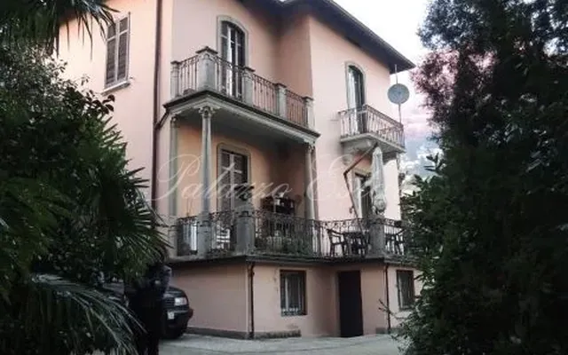 Вилла в Черноббьо