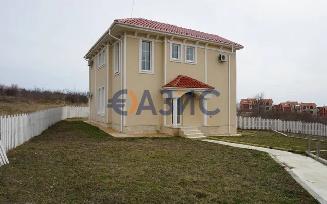 Дом в Кошарица