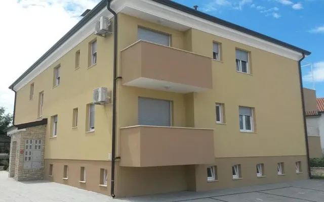 Квартира в Замбратия